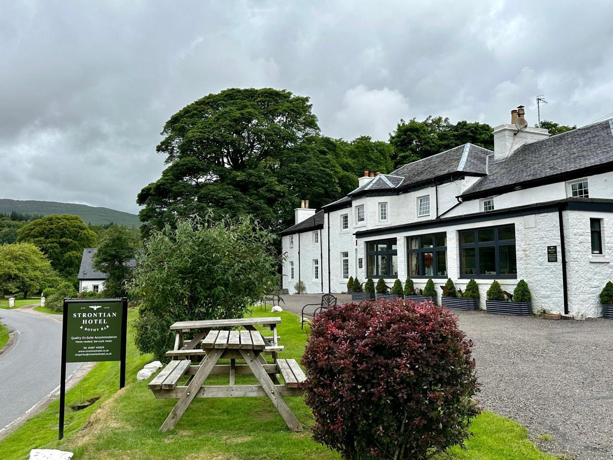 The Strontian Hotel Luaran gambar